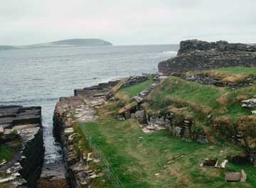 The aptly named Stenchna Geo and the south side of the Broch Village