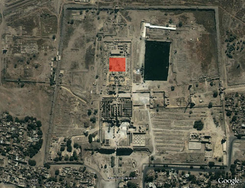 Aerial of Karnak showing the location of the Middle Kingdom Court (©GoogleEarth)