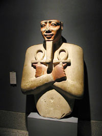 Osiride statue of Senusret I (©Jon Bodsworth)